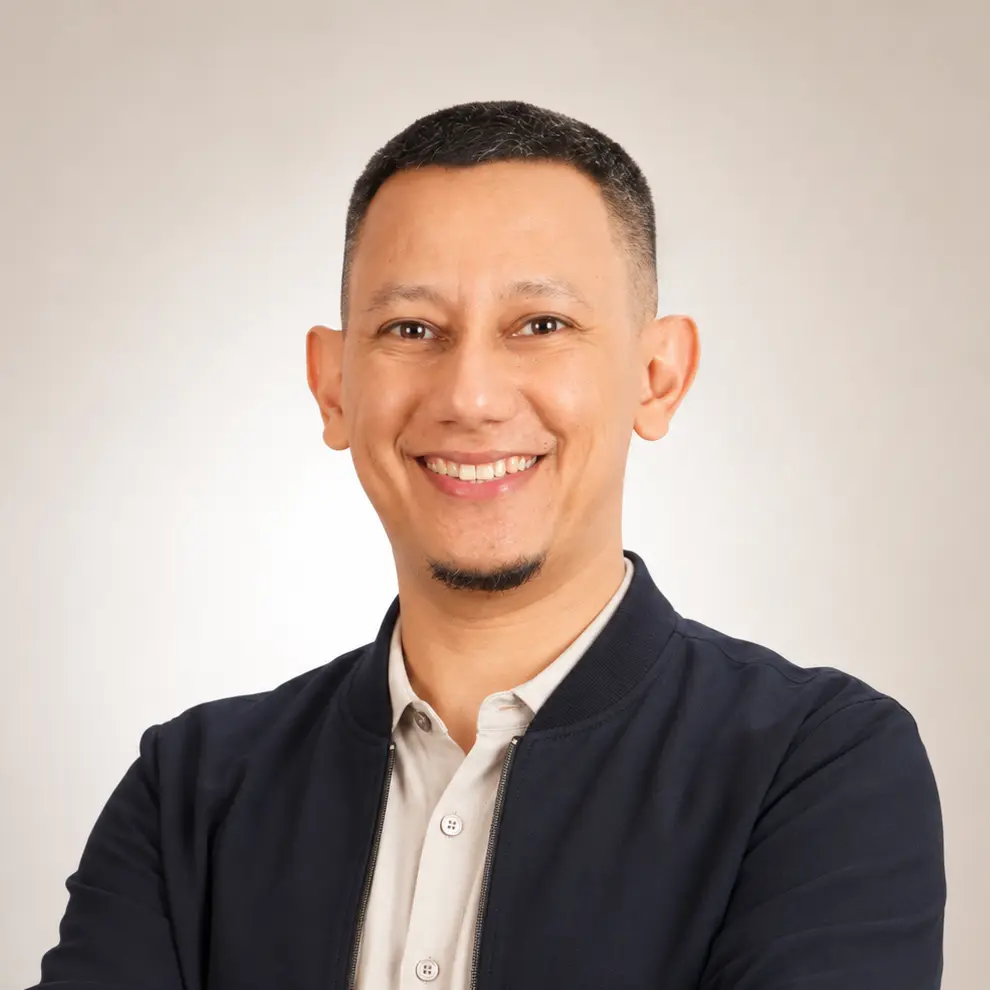 Kang Aviv, penulis eBook Psikologi Penjualan Series Wedding Organizer